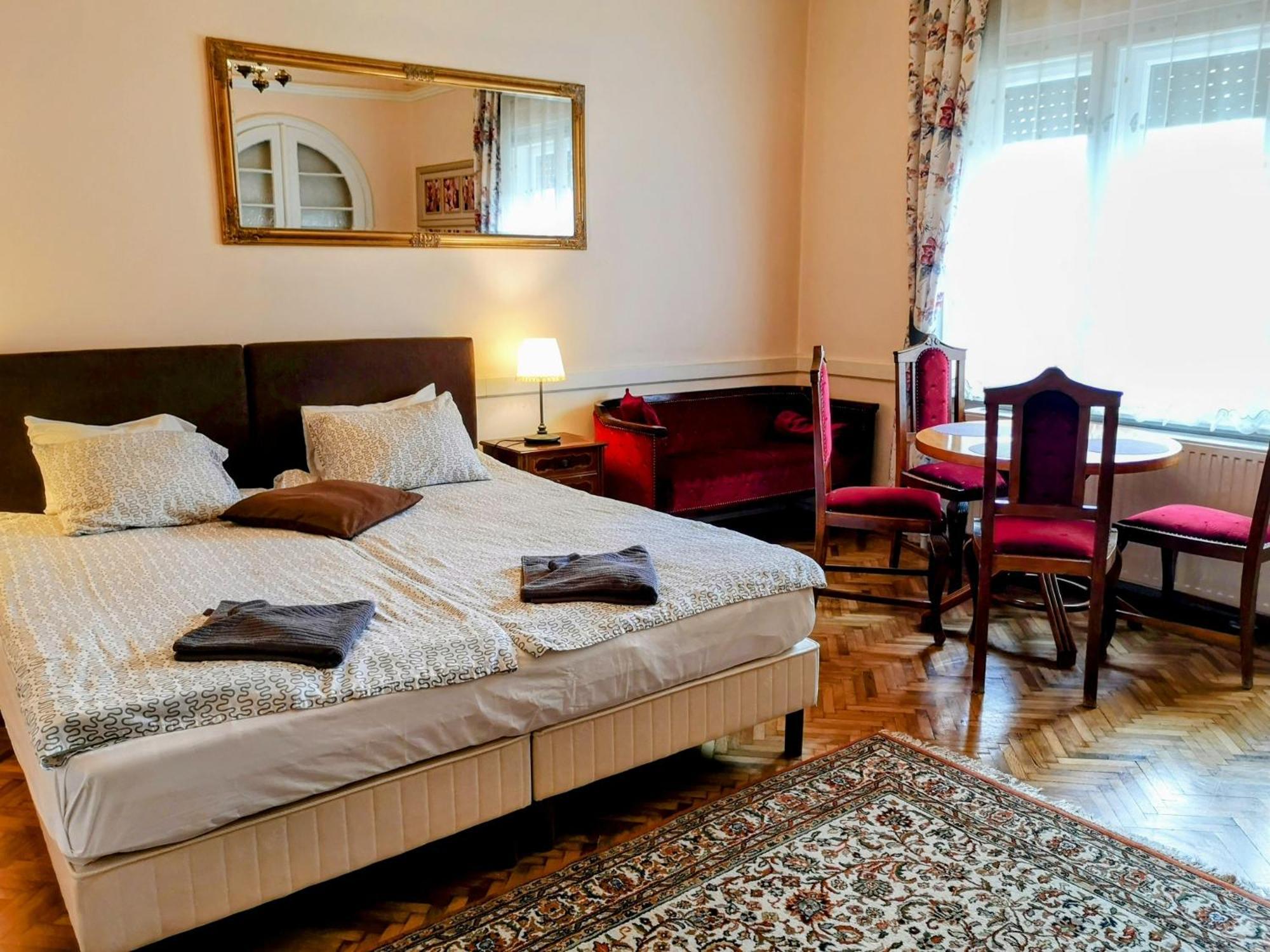 Kikelet Villa Dunakeszi Habitación foto